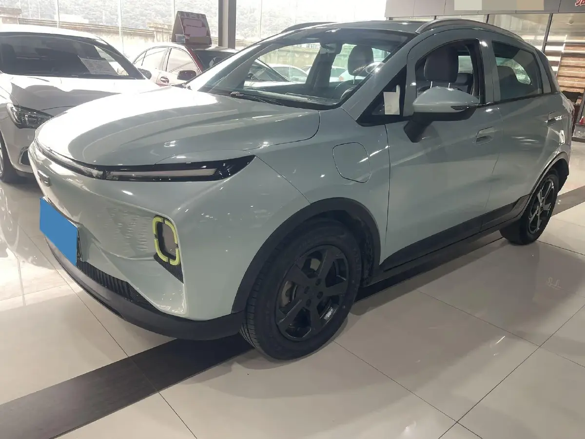 2023 Geometry E BEV 39.4KWH