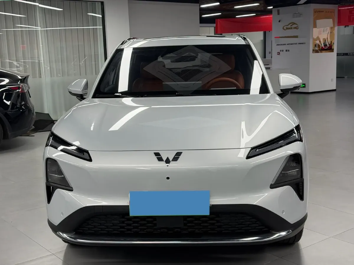 2024 WuLing XingGuangS BEV 60KWH,autocango,china used car exporter,china ev exporter,chinese used car exporter,chinese used ev exporter