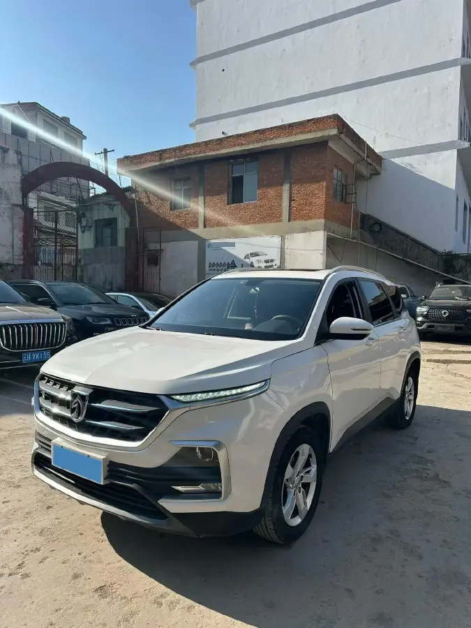 2019 BaoJun 530 1.5T 151HP L4 CVT