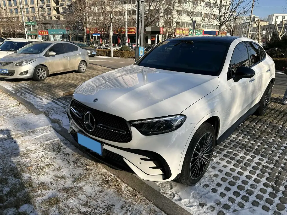 2024 Mercedes-Benz GLC Coupe 2.0T 258HP L4 9AT