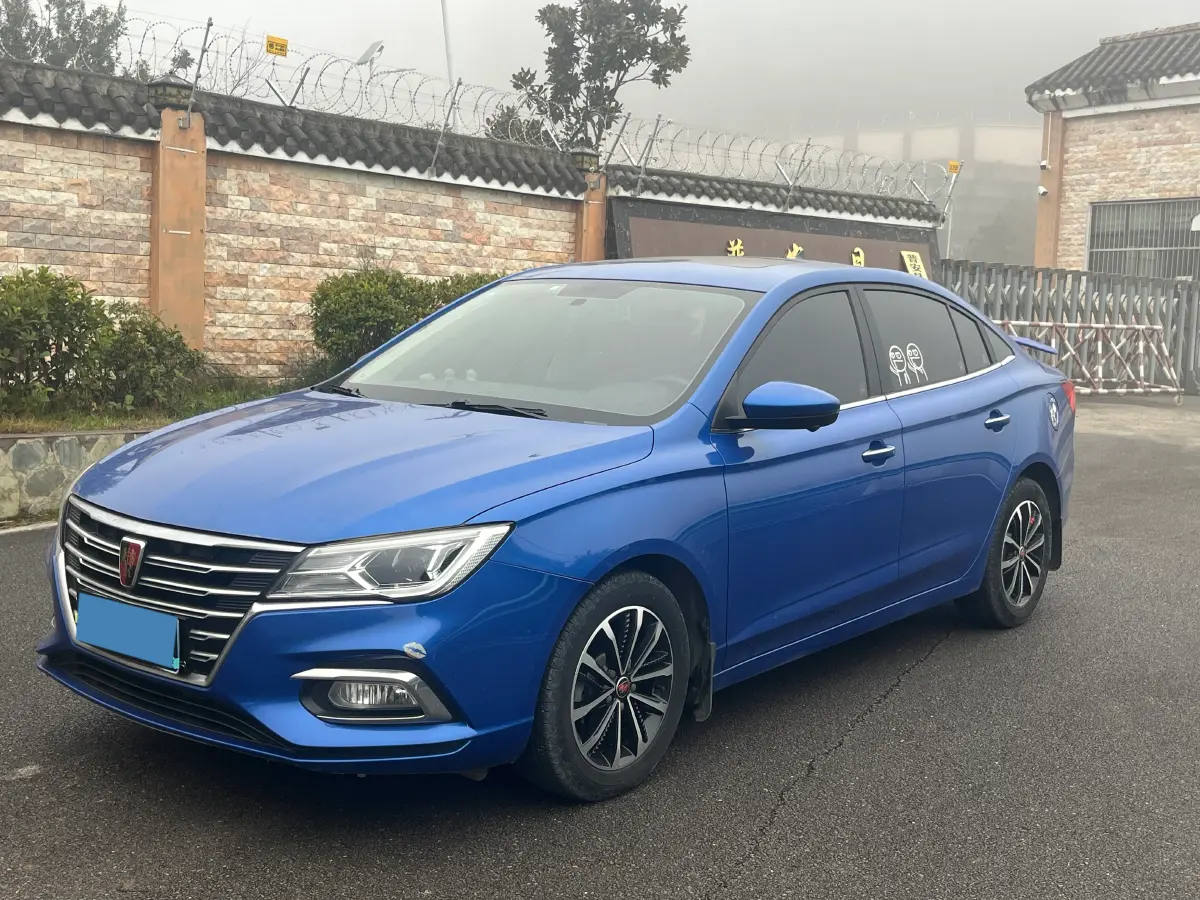 2020 Roewe i5 1.5L 120HP L4 CVT