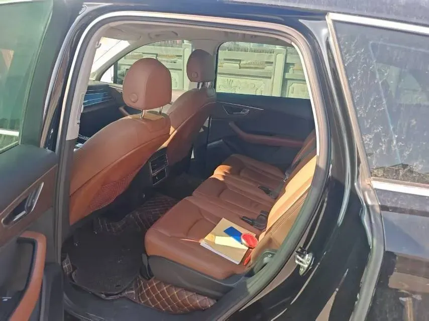 2022 Volkswagen Touareg 3.0T 340HP V6 8AT,autocango,china used car exporter,china ev exporter,chinese used car exporter,chinese used ev exporter