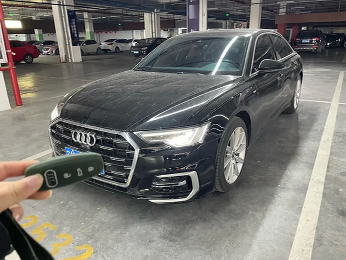 2024 Audi A6L 2.0T 245HP L4 7DCT