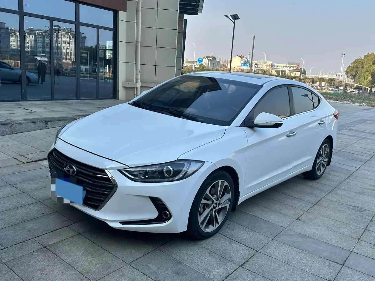 2016 Hyundai Elantra 1.6L 130HP L4 6AT