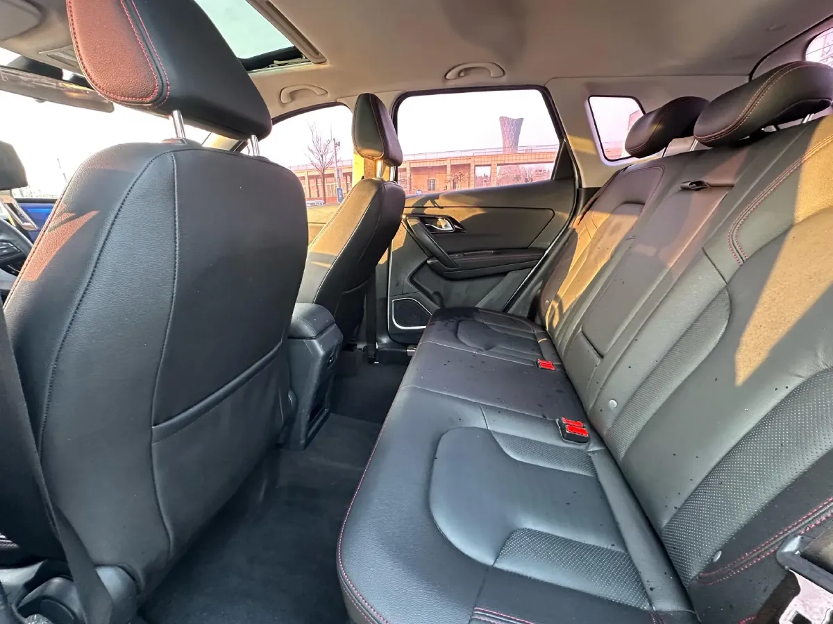 2017 FAW Senia R7 1.6L 116HP L4 6AT,autocango,china used car exporter,china ev exporter,chinese used car exporter,chinese used ev exporter