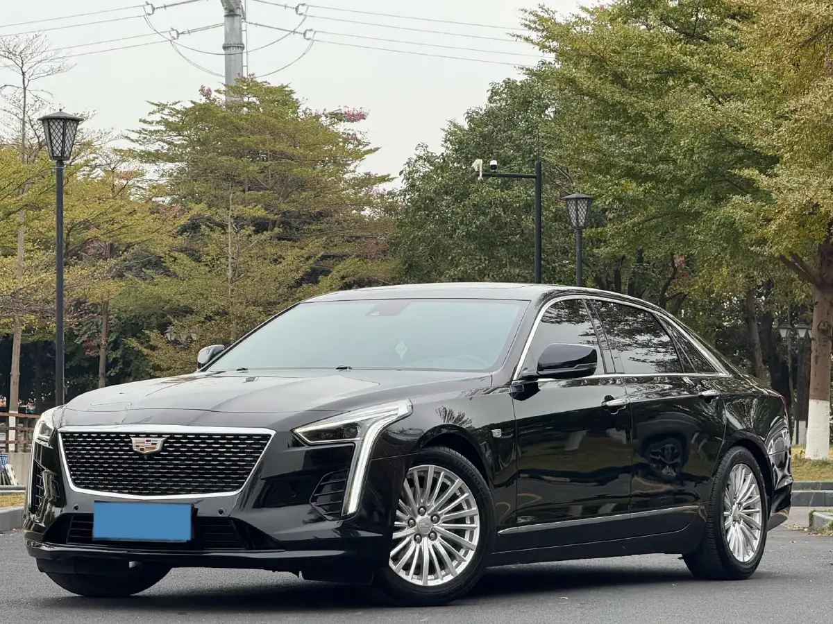 2022 Cadillac CT6 2.0T 237HP L4 10AT
