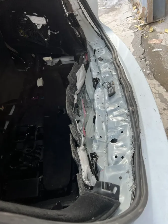 2025 Li i8 BEV,autocango,china used car exporter,china ev exporter,chinese used car exporter,chinese used ev exporter