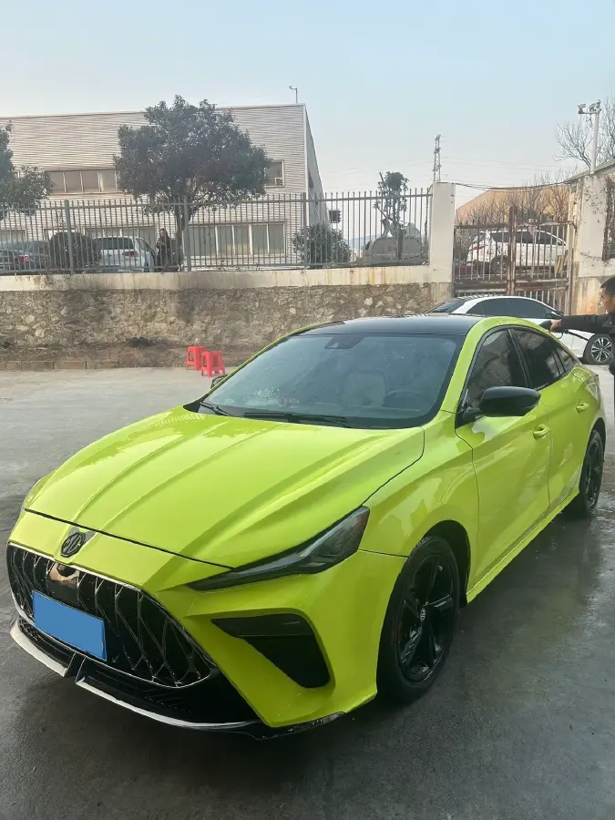 2022 MG 5 Scorpio 1.5T 181HP L4 7DCT