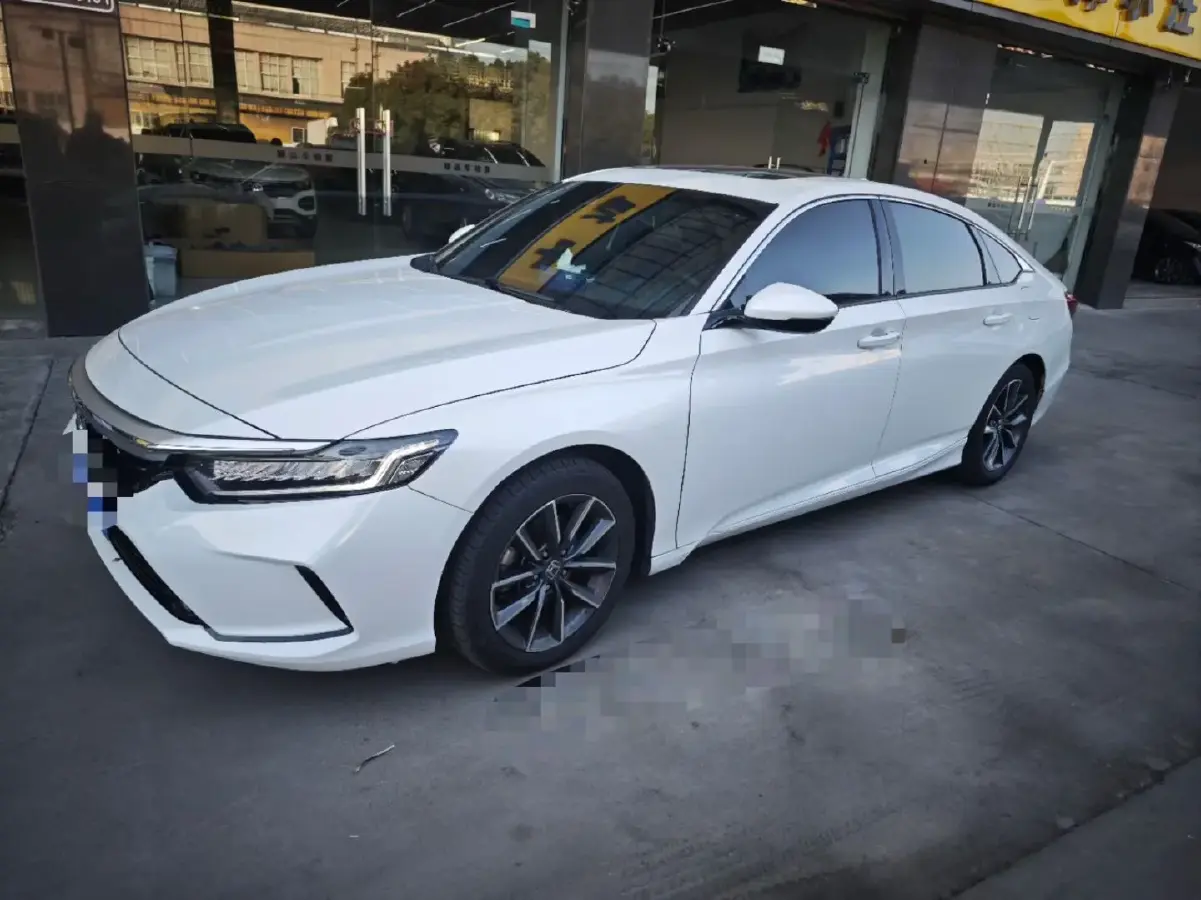 2022 Honda Inspire 2.0L 146HP L4 E-CVT Hybrid