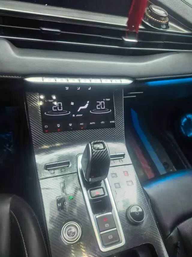 2021 Chery Tiggo 8 Plus 1.6T 197HP L4 7DCT,autocango,china used car exporter,china ev exporter,chinese used car exporter,chinese used ev exporter