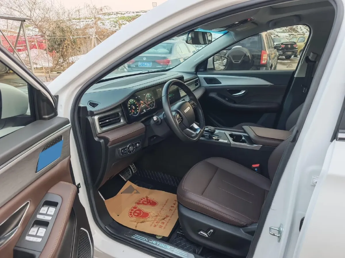 2023 Jetour X90 Plus 1.6T 197HP L4 7DCT,autocango,china used car exporter,china ev exporter,chinese used car exporter,chinese used ev exporter