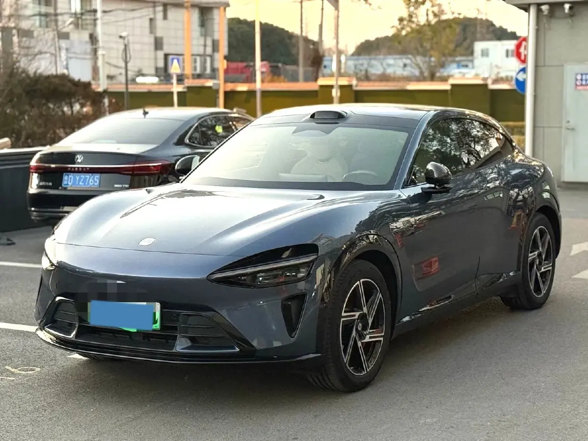 2025 MI YU7 BEV 101.7KWH