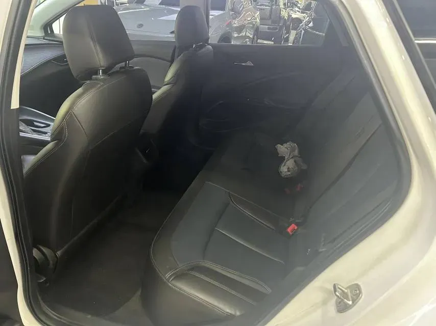 2022 Buick Envista 1.5T 184HP L4 CVT,autocango,china used car exporter,china ev exporter,chinese used car exporter,chinese used ev exporter