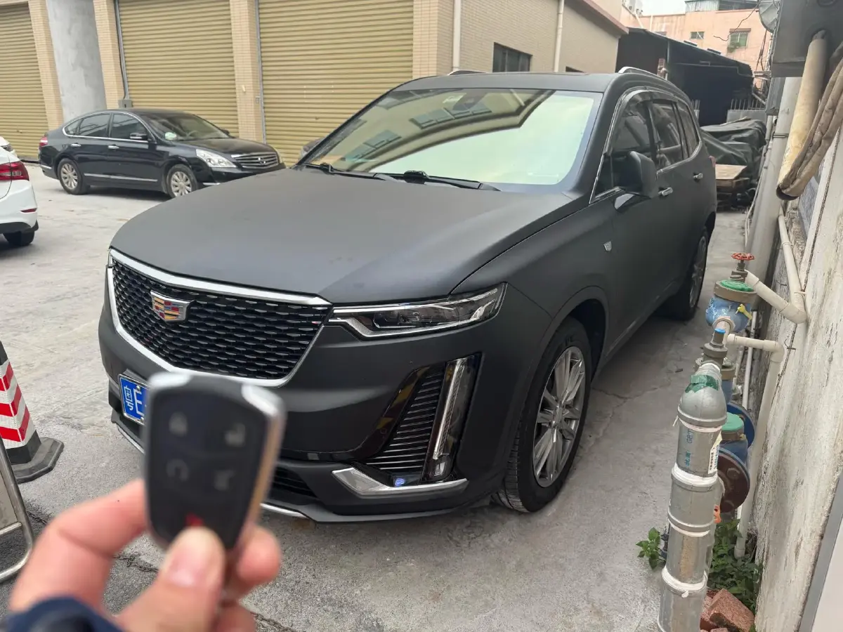 2022 Cadillac XT6 2.0T 237HP L4 9AT