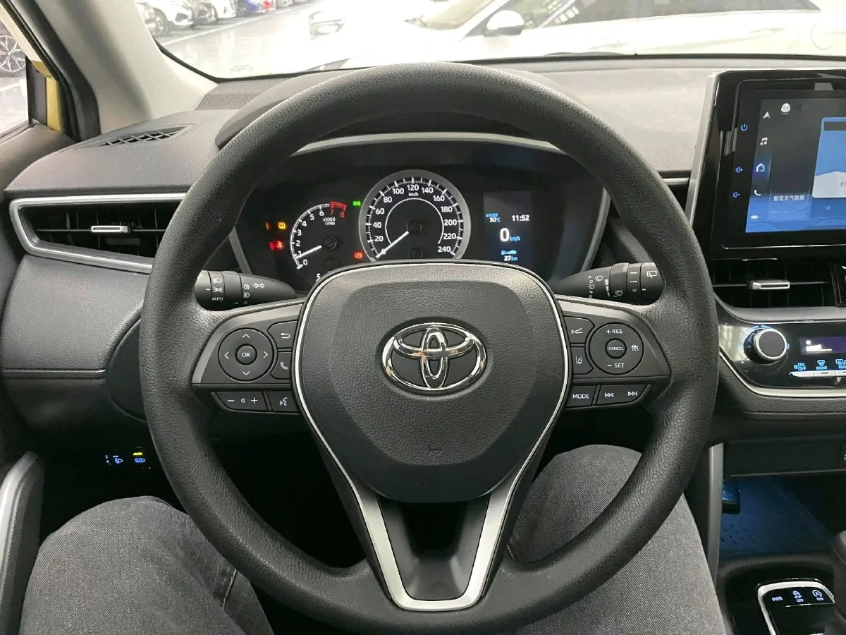 2022 Toyota Frontlander 2.0L 171HP L4 CVT,autocango,china used car exporter,china ev exporter,chinese used car exporter,chinese used ev exporter