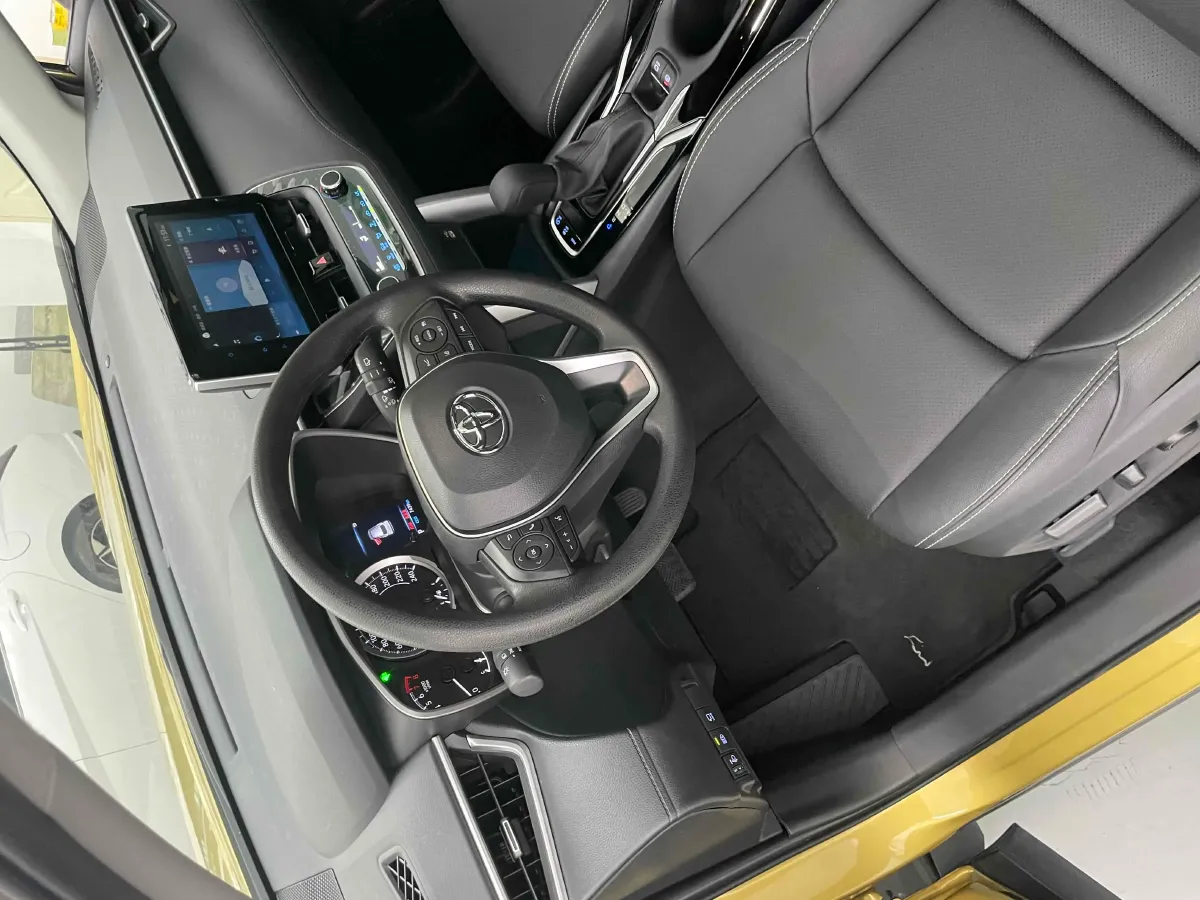 2022 Toyota Frontlander 2.0L 171HP L4 CVT,autocango,china used car exporter,china ev exporter,chinese used car exporter,chinese used ev exporter