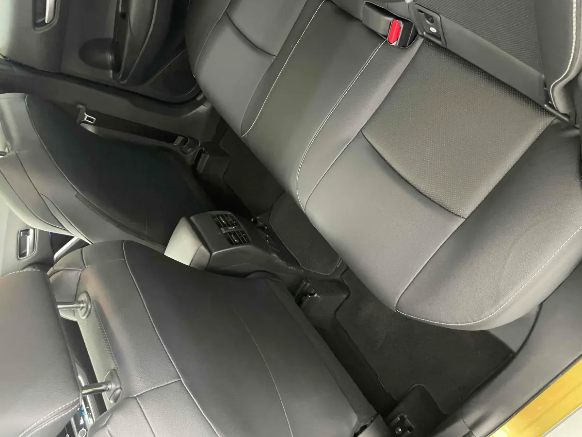 2022 Toyota Frontlander 2.0L 171HP L4 CVT,autocango,china used car exporter,china ev exporter,chinese used car exporter,chinese used ev exporter