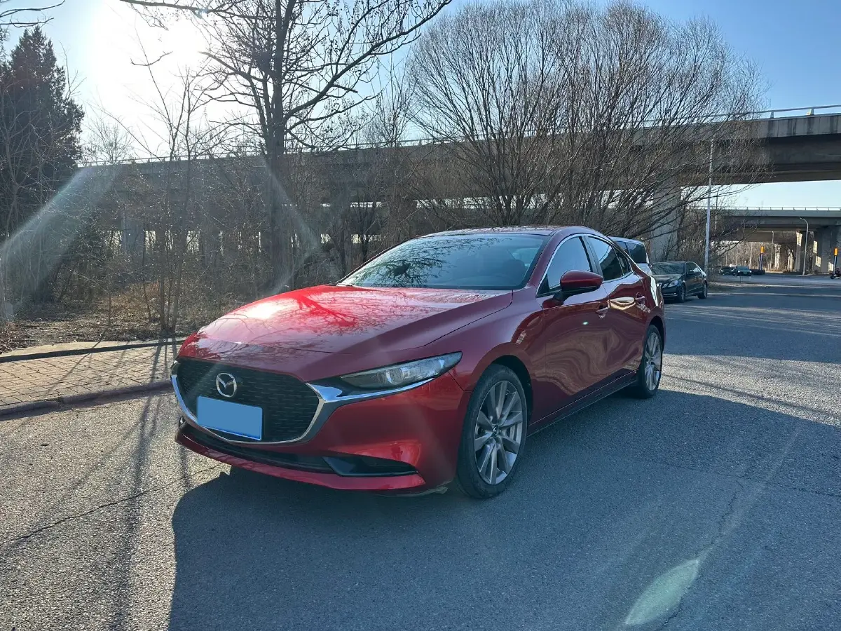 2021 Mazda 3 Axela 2.0L 158HP L4 6AT