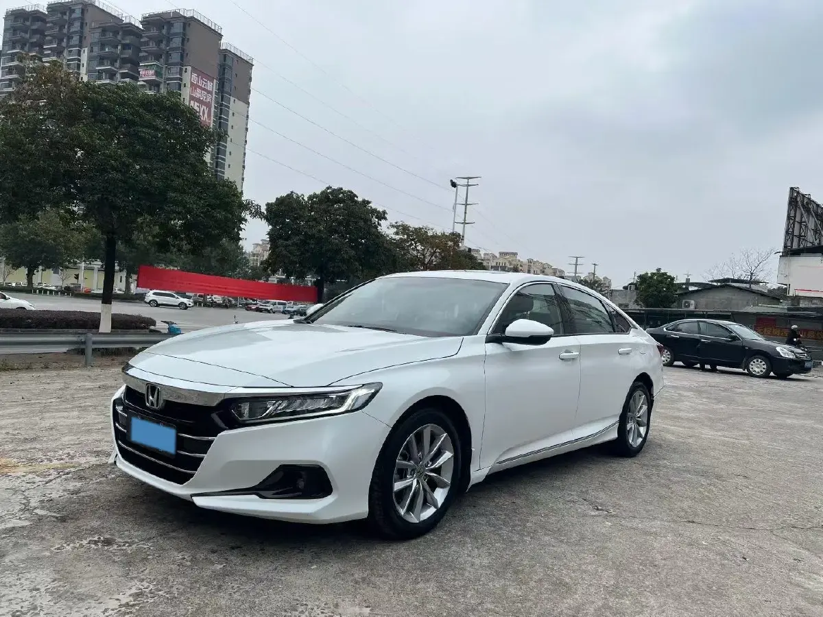 2022 Honda Accord 1.5T 194HP L4 CVT