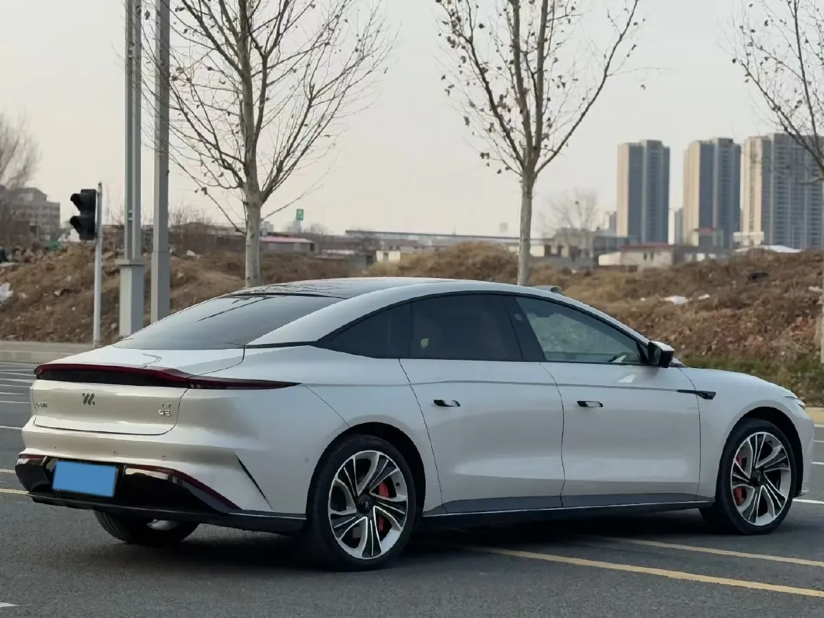 2022 IM L7 BEV 90KWH,autocango,china used car exporter,china ev exporter,chinese used car exporter,chinese used ev exporter