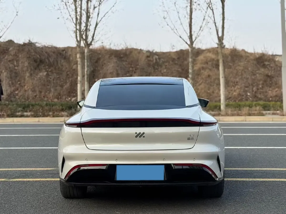 2022 IM L7 BEV 90KWH,autocango,china used car exporter,china ev exporter,chinese used car exporter,chinese used ev exporter