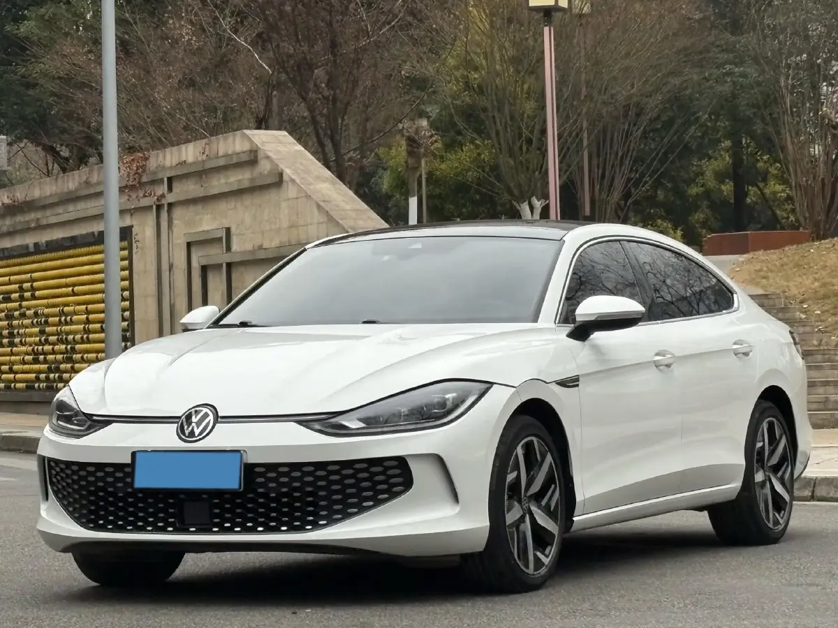 2022 Exceed TXL 2.0T 261HP L4 7DCT