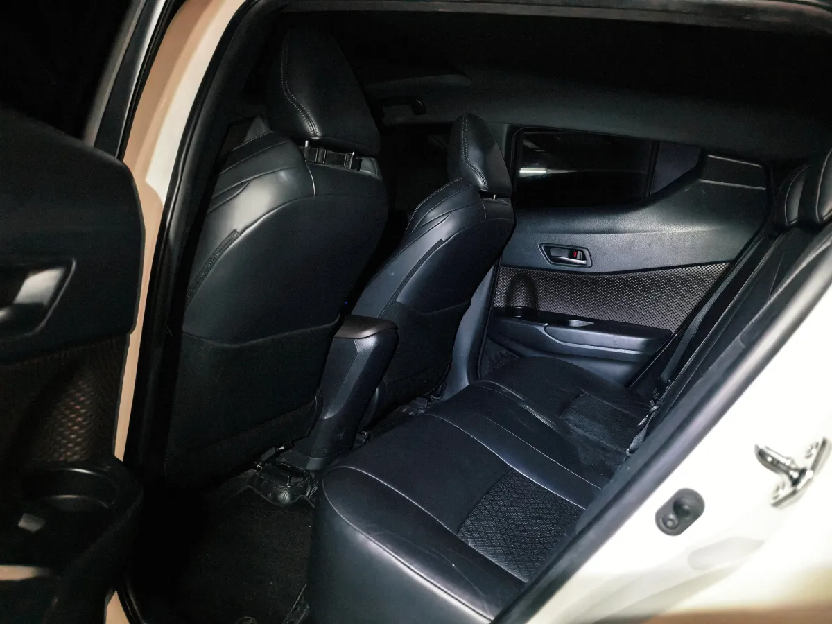 2020 Toyota C-HR EV BEV 54.3KWH,autocango,china used car exporter,china ev exporter,chinese used car exporter,chinese used ev exporter