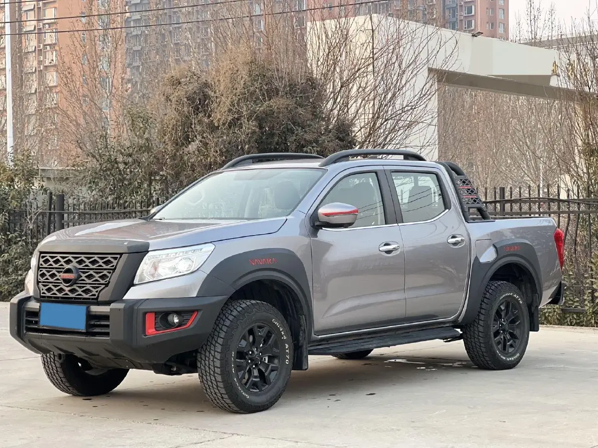 2023 Nissan Navara 2.5L 190HP L4 7AT