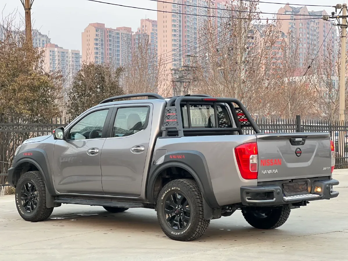 2023 Nissan Navara 2.5L 190HP L4 7AT,autocango,china used car exporter,china ev exporter,chinese used car exporter,chinese used ev exporter