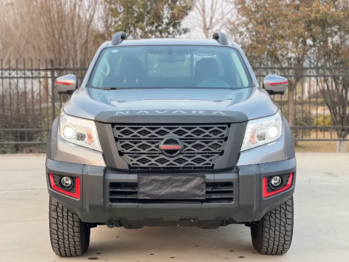2023 Nissan Navara 2.5L 190HP L4 7AT,autocango,china used car exporter,china ev exporter,chinese used car exporter,chinese used ev exporter