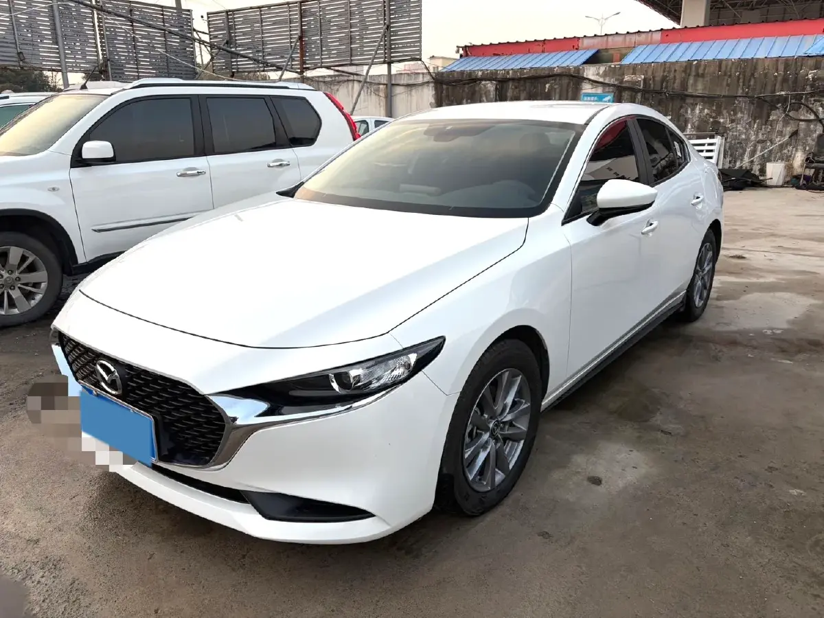 2023 Mazda 3 Axela 2.0L 158HP L4 6AT