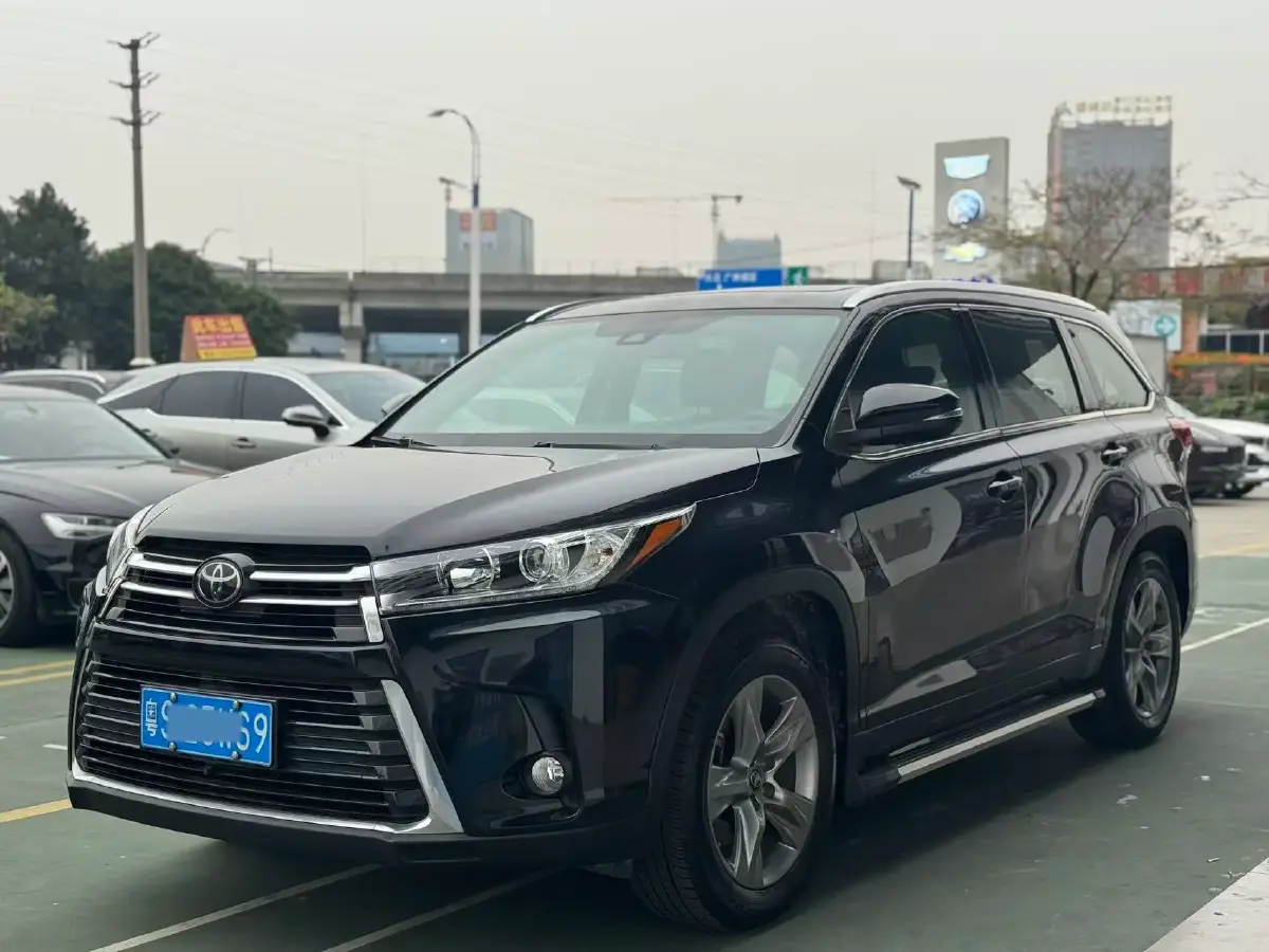 2021 Toyota Highlander 2.0T 220HP L4 6AT