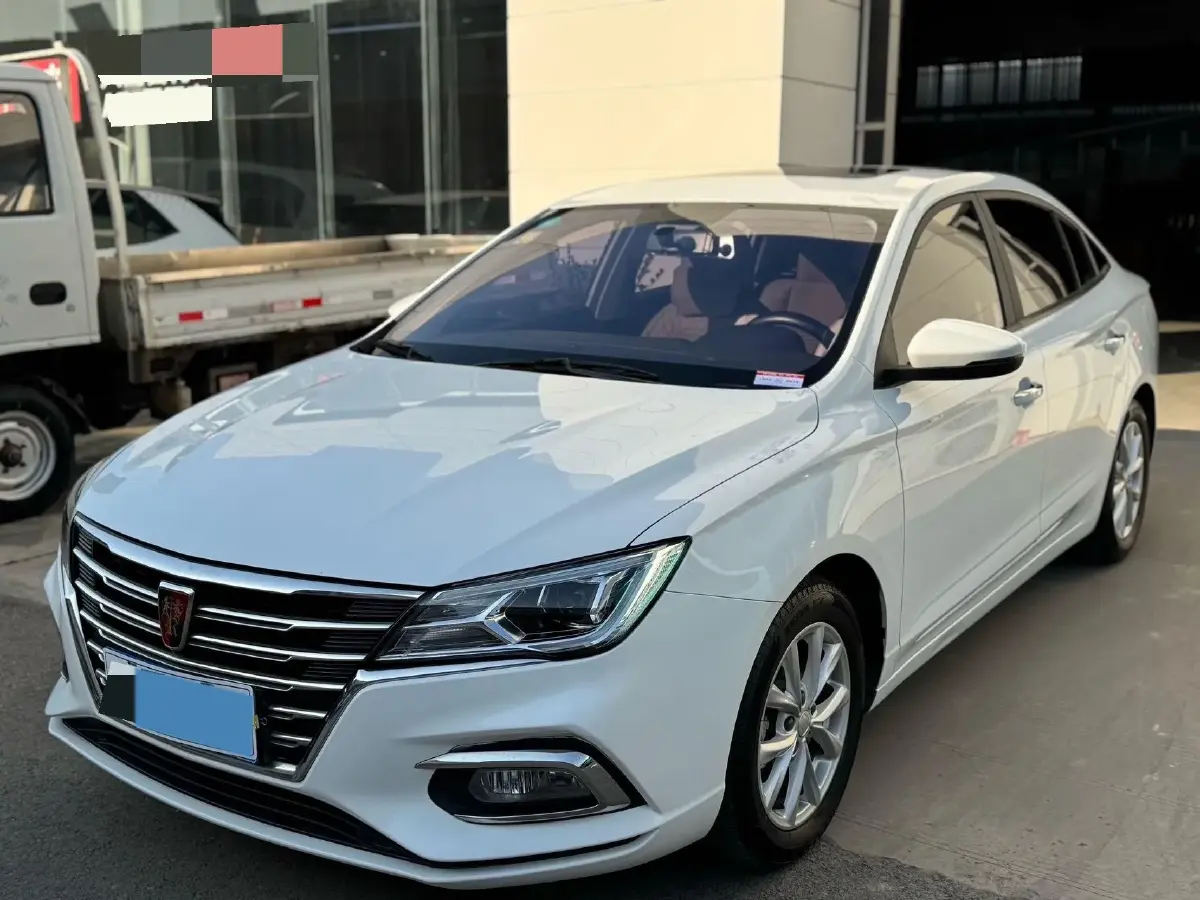 2021 Roewe i5 1.5L 120HP L4 CVT