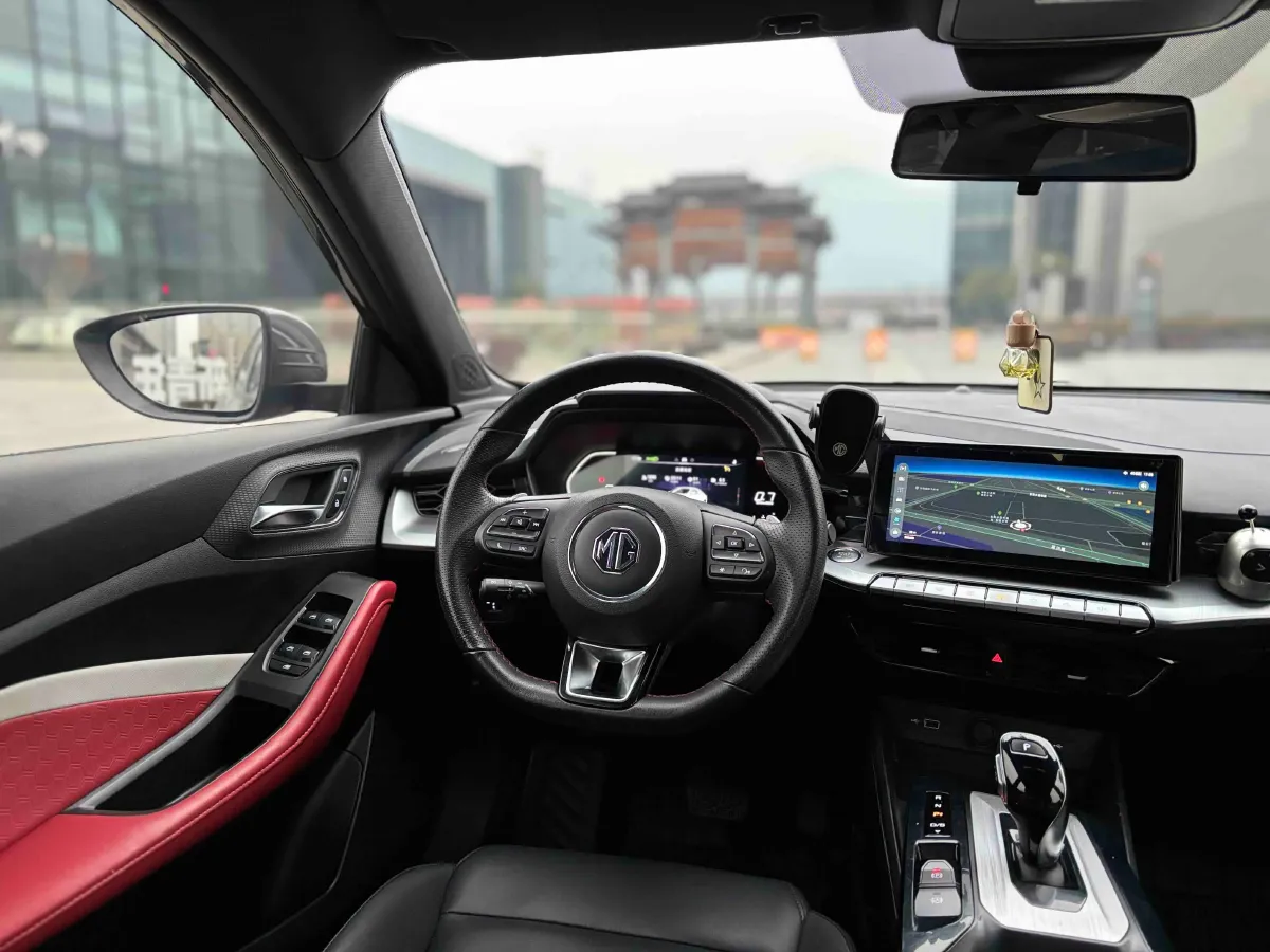 2021 MG 5 1.5T 173HP L4 7DCT,autocango,china used car exporter,china ev exporter,chinese used car exporter,chinese used ev exporter