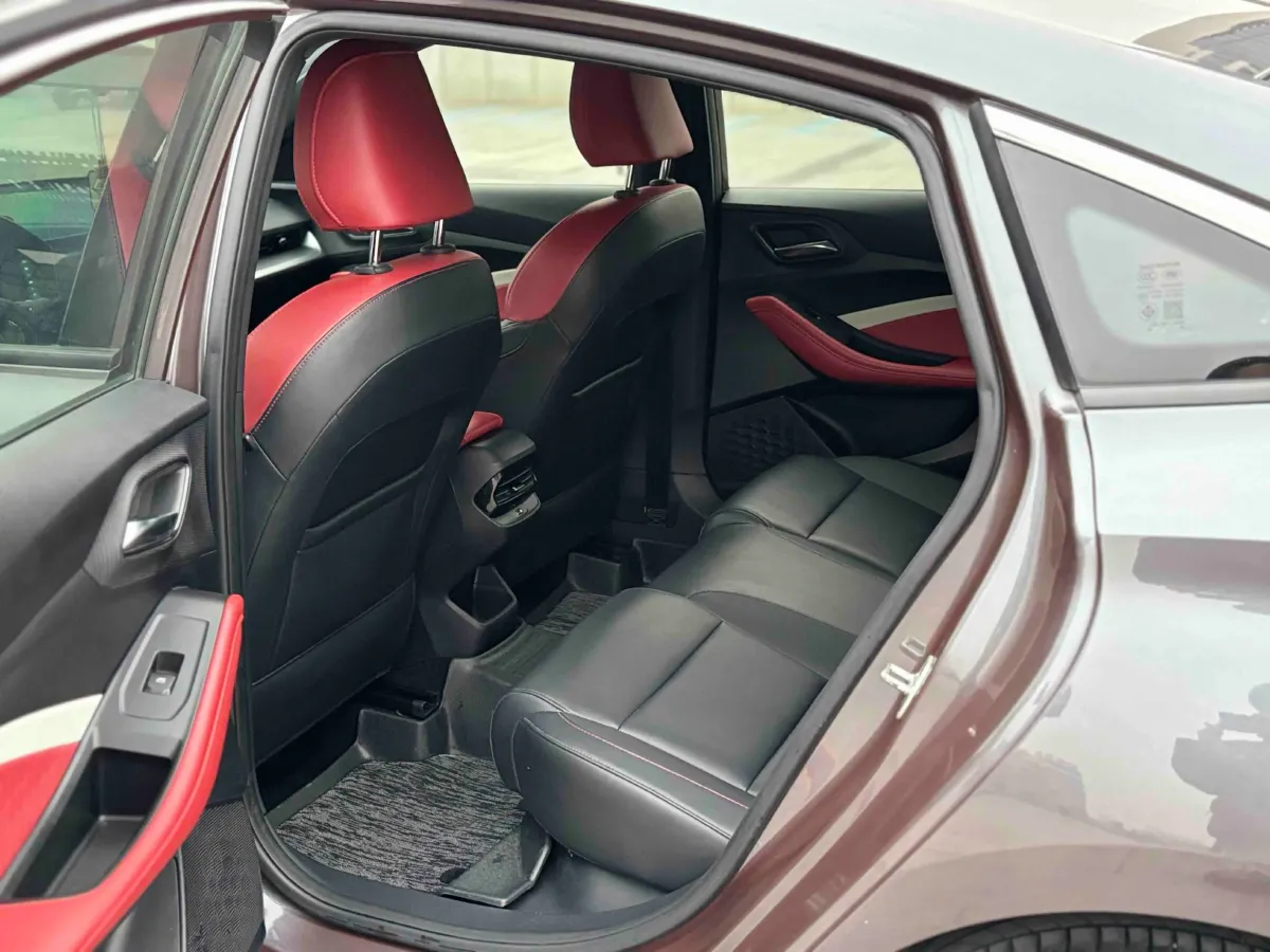 2021 MG 5 1.5T 173HP L4 7DCT,autocango,china used car exporter,china ev exporter,chinese used car exporter,chinese used ev exporter