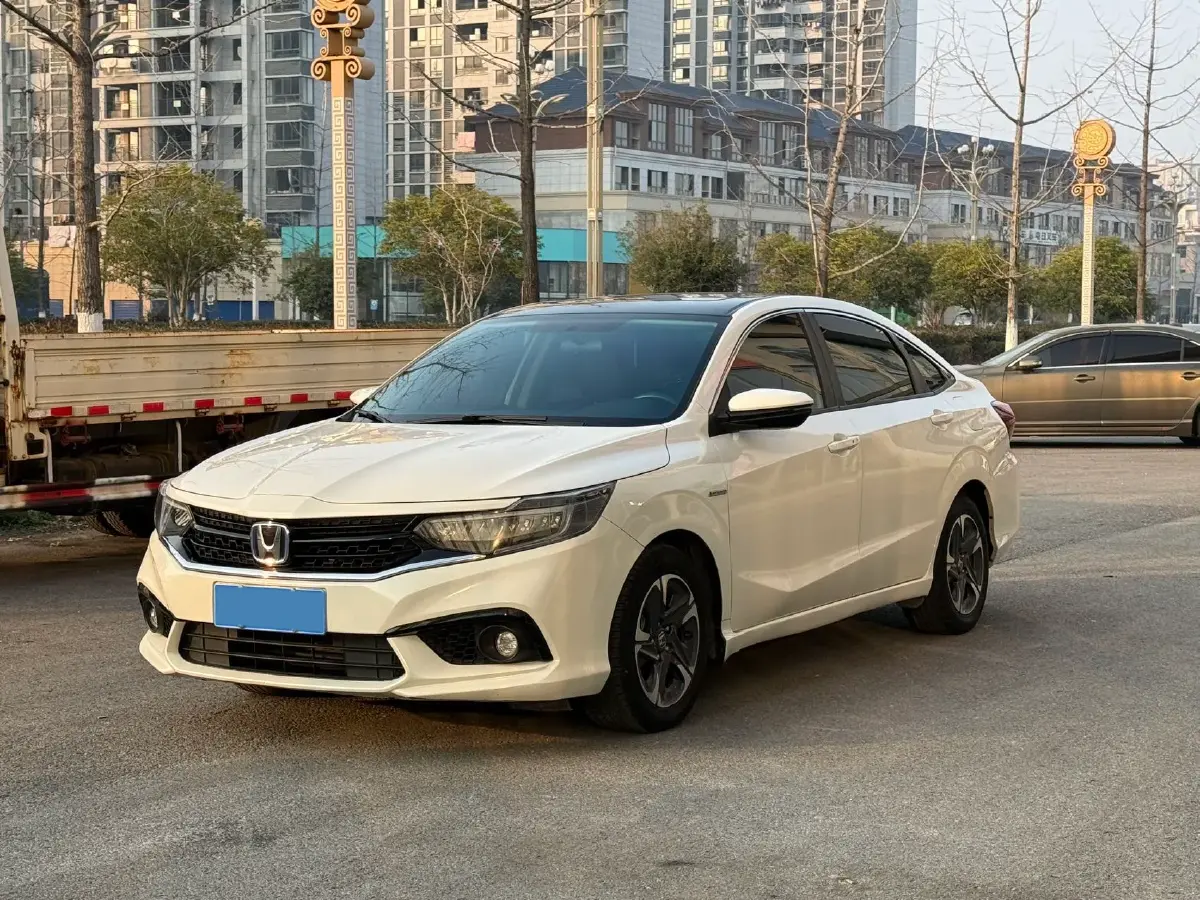 2021 Honda Envix 1.5L 109HP L4 E-CVT Hybrid