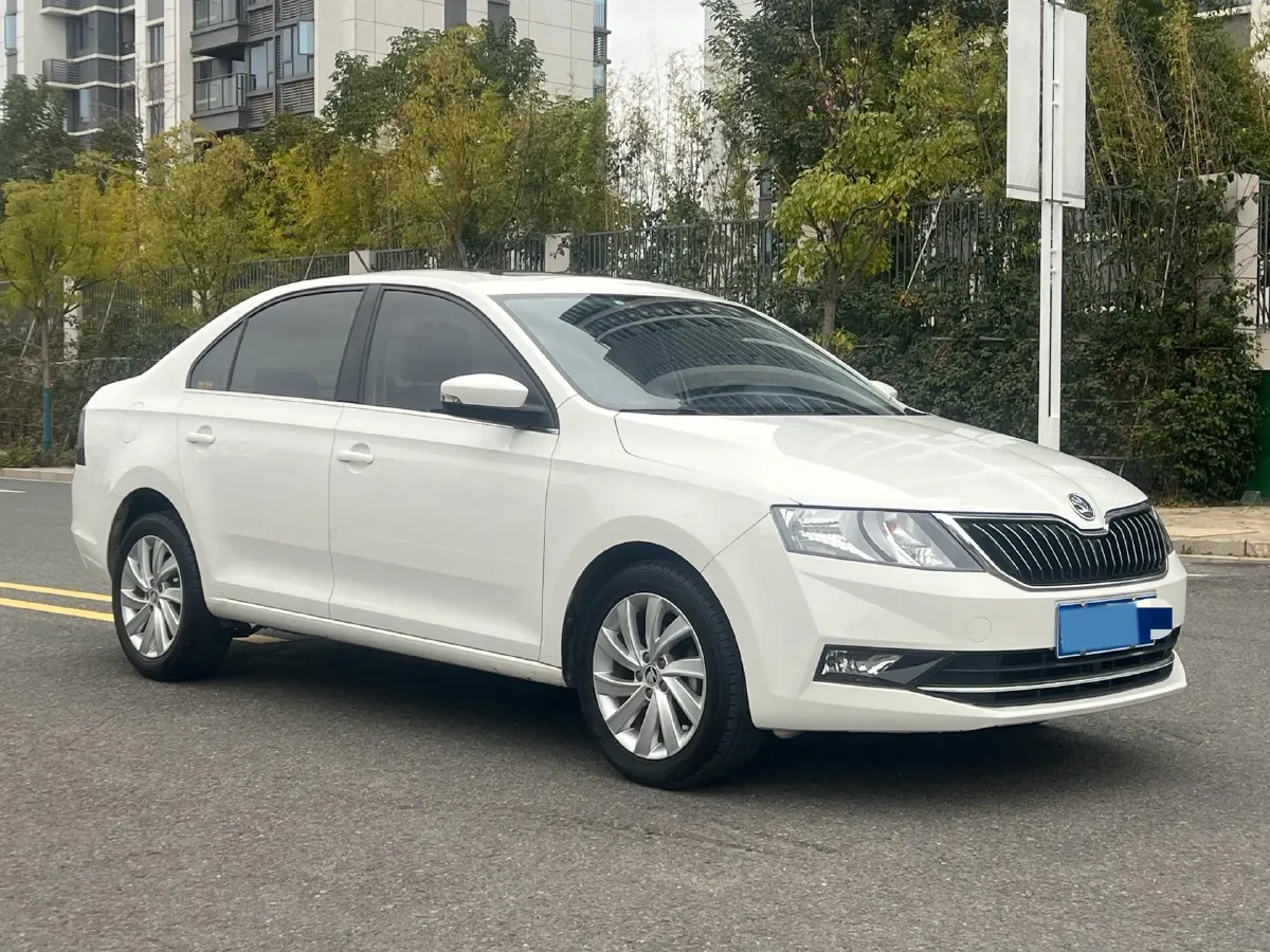 2019 SWM G01 1.5T 156HP L4 6AT,autocango,china used car exporter,china ev exporter,chinese used car exporter,chinese used ev exporter