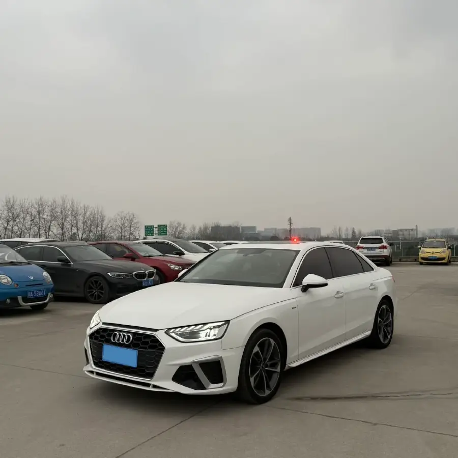 2023 Audi A4L 2.0T 190HP L4 7DCT