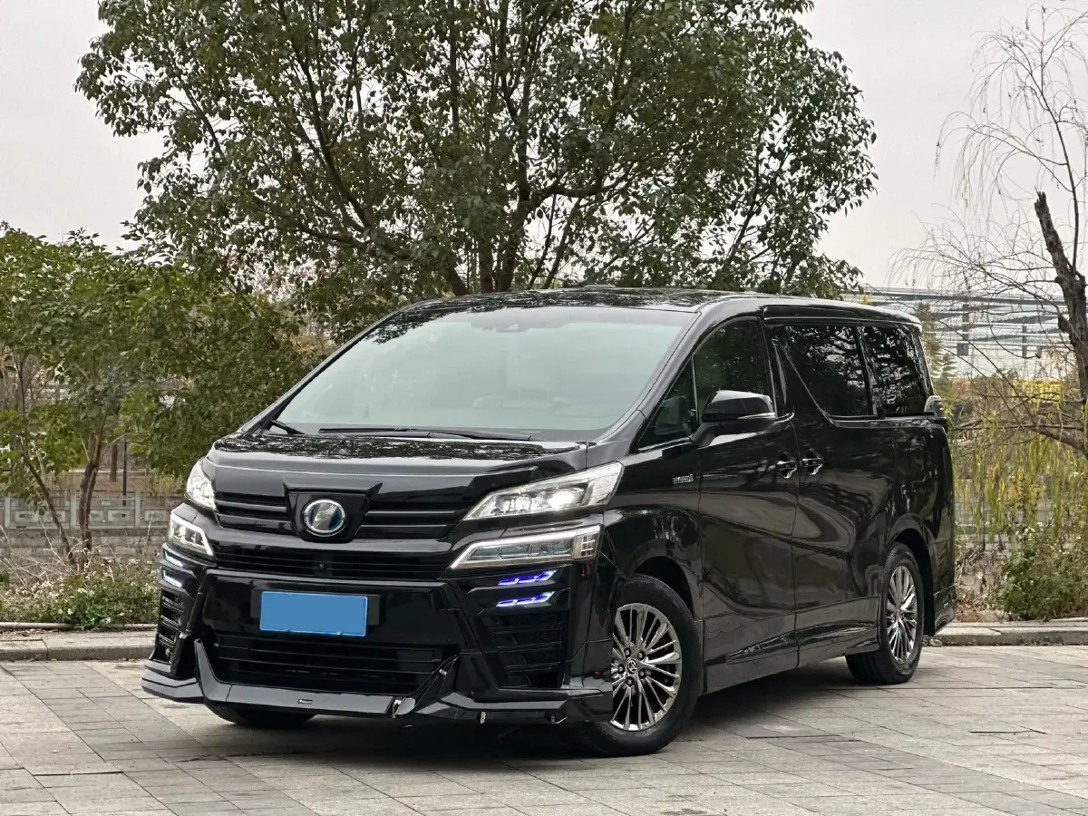 2020 Toyota Vellfire 2.5L 117HP L4 E-CVT Hybrid