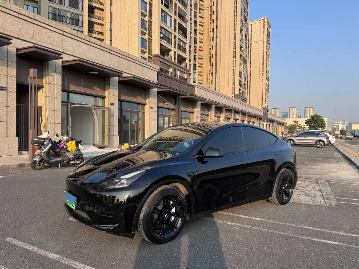 2022 BYD Tang 1.5T 139HP L4 E-CVT PHEV 45.8KWH