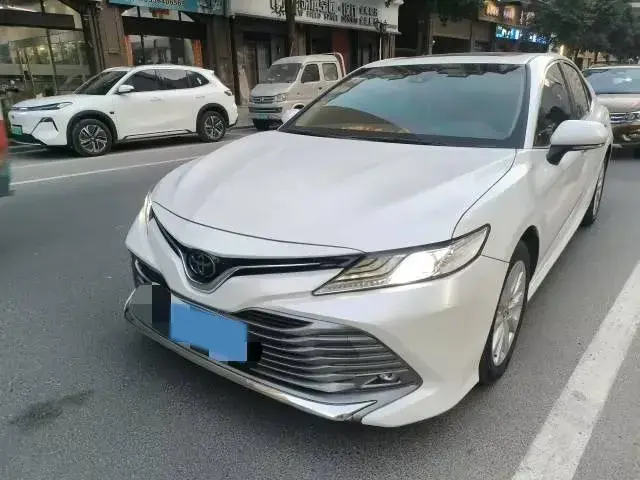 2018 Toyota Camry 2.0L 169HP L4 6AT