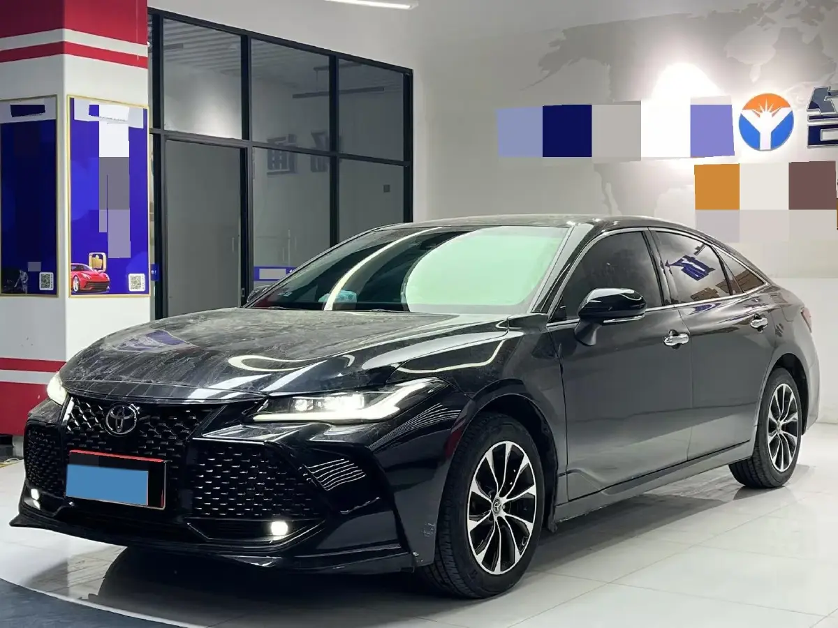 2023 Toyota Avalon 2.0L 177HP L4 CVT