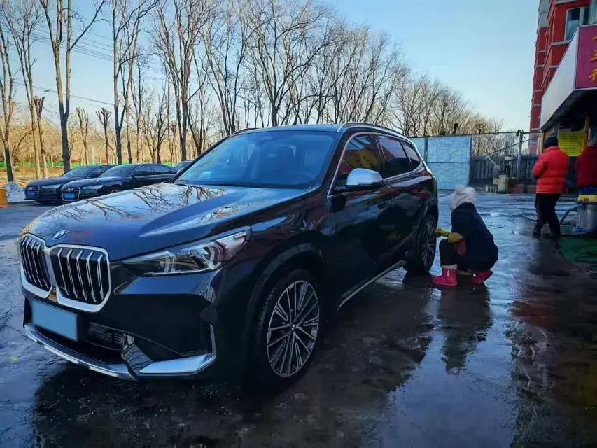 2024 BMW X1 2.0T 204HP L4 7DCT