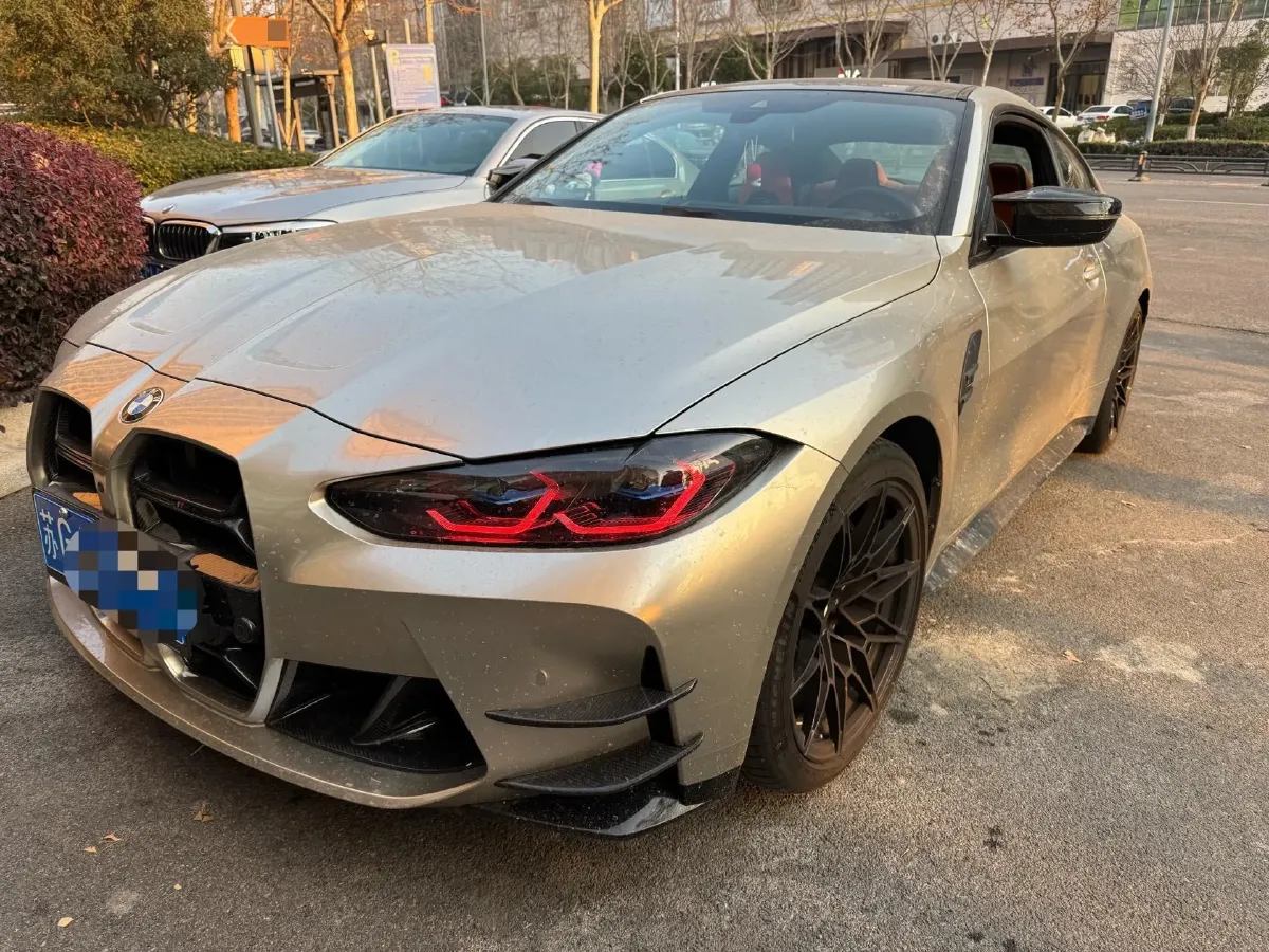 2023 BMW M4 3.0T 510HP L6 8AT,autocango,china used car exporter,china ev exporter,chinese used car exporter,chinese used ev exporter