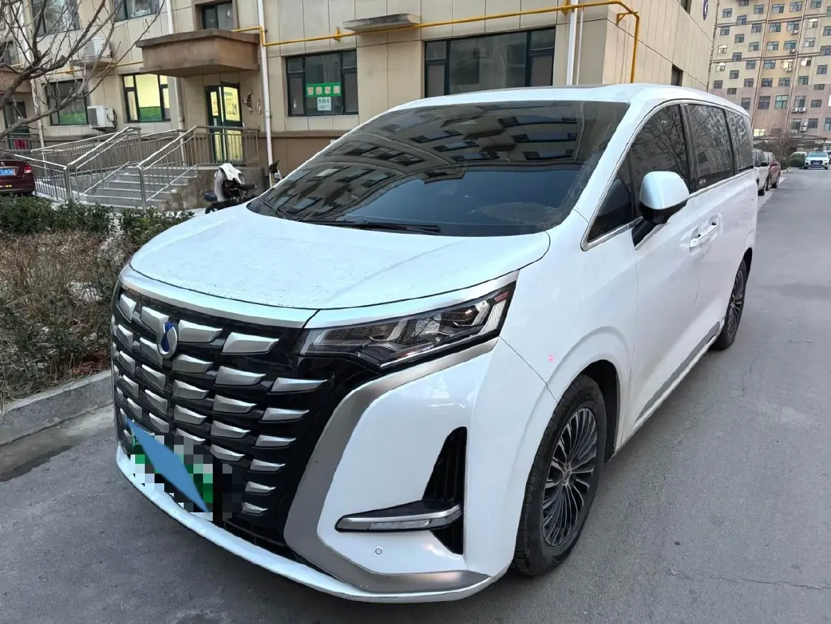 2022 HongQi HS7 3.0T 337HP V6 8AT