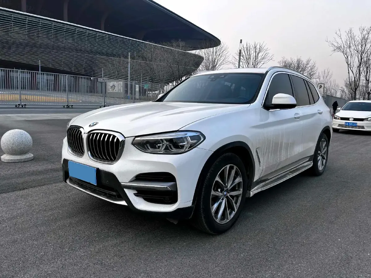 2021 BMW X3 2.0T 184HP L4 8AT