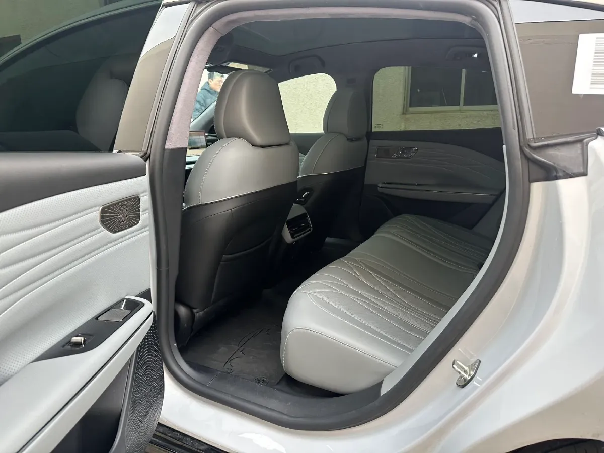 2025 MAXUS InterstellarX 2.5T 224HP L4 8AT,autocango,china used car exporter,china ev exporter,chinese used car exporter,chinese used ev exporter