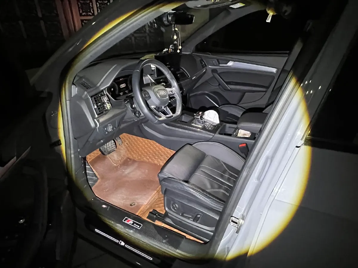 2023 Audi Q5L Sportback 2.0T 190HP L4 7DCT,autocango,china used car exporter,china ev exporter,chinese used car exporter,chinese used ev exporter