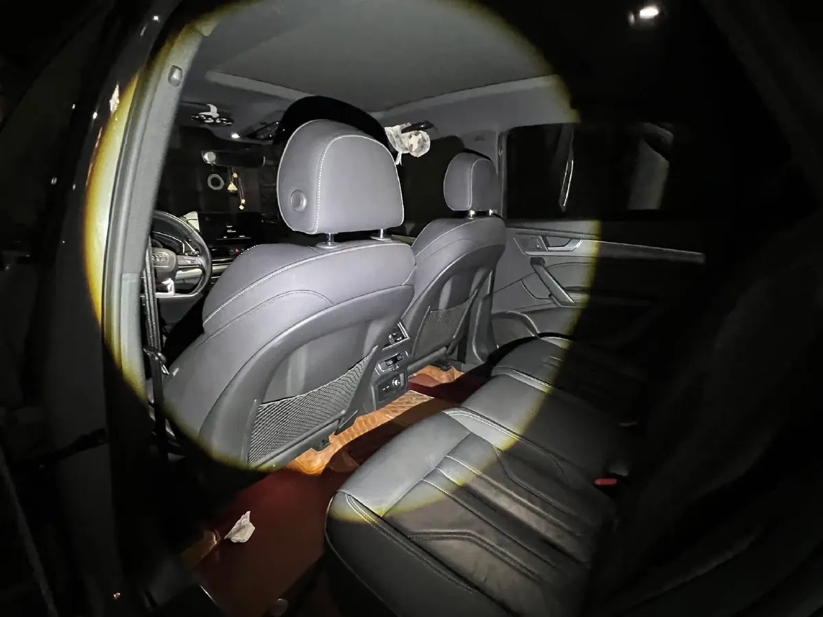 2023 Audi Q5L Sportback 2.0T 190HP L4 7DCT,autocango,china used car exporter,china ev exporter,chinese used car exporter,chinese used ev exporter