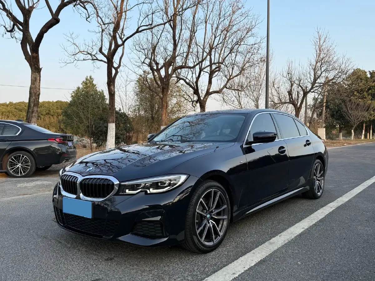 2022 BMW 3 Series 2.0T 156HP L4 8AT